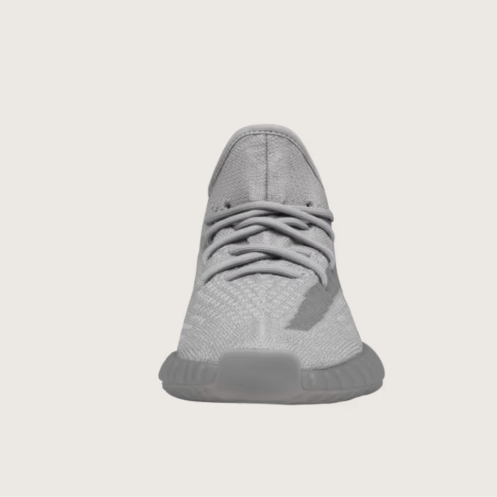 Yeezy Sneakers